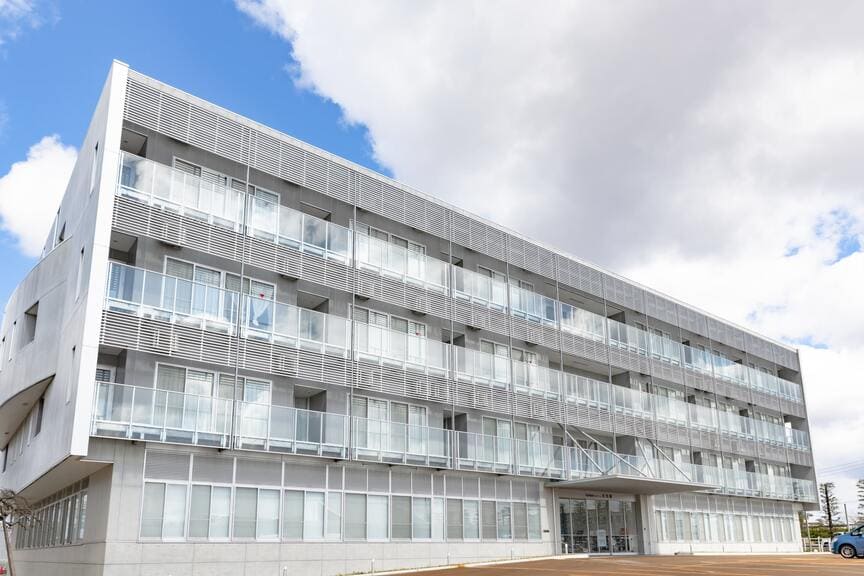 株式会社アイリーフ アイリーフヘルパーステーション西口の介護職/ヘルパー サービス付き高齢者向け住宅 正社員求人イメージ