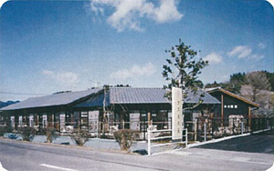 医療法人 朋詠会 小規模多機能型居宅介護施設アミーチェの介護職/ヘルパー グループホーム 小規模多機能型居宅介護 正社員求人イメージ