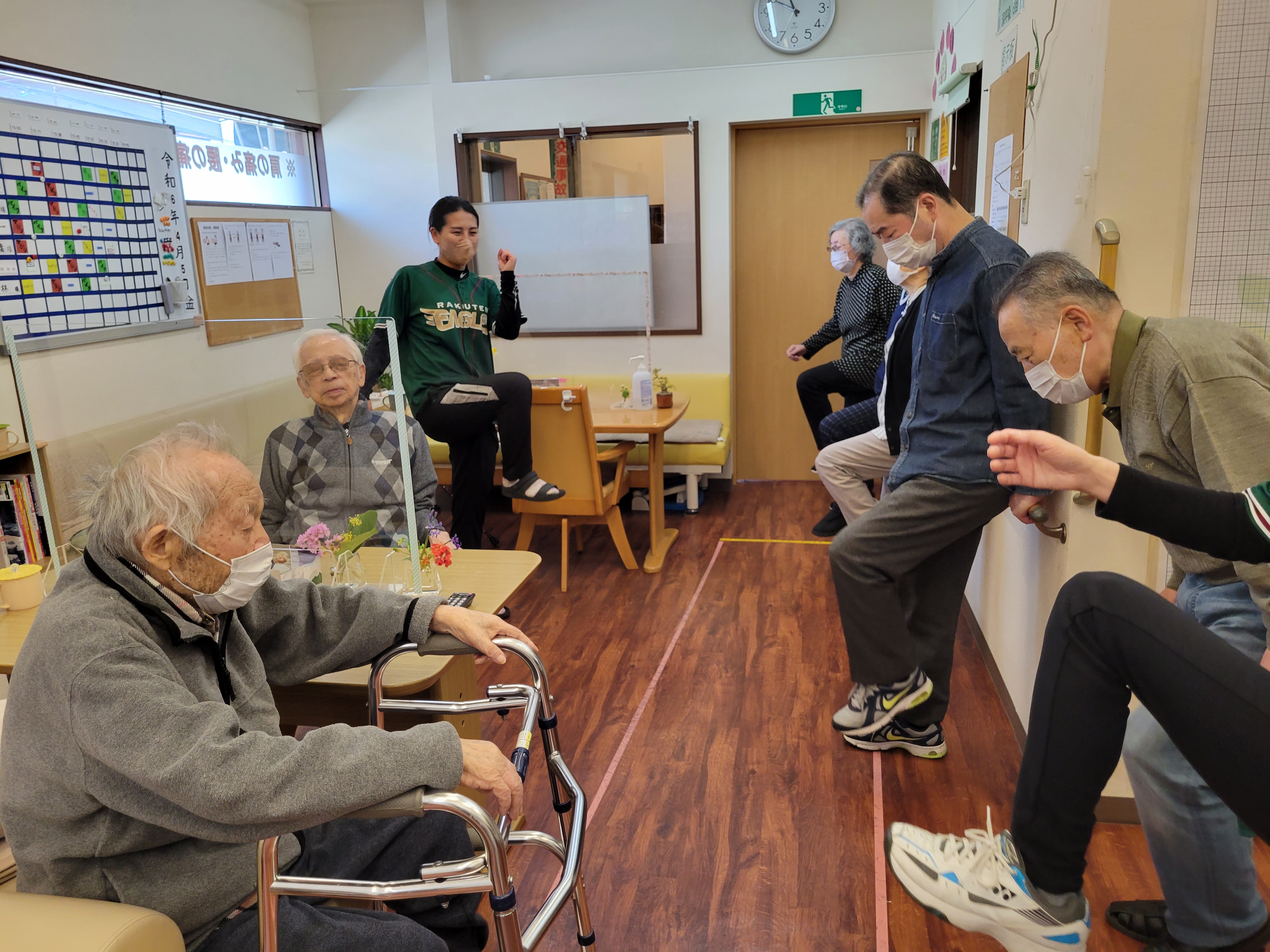 株式会社　健生 リハビリデイサービスきわみケアの柔道整復師 あん摩マッサージ指圧師 鍼灸師 通所介護・デイサービス 通所リハ・デイケア 正社員の求人情報イメージ2