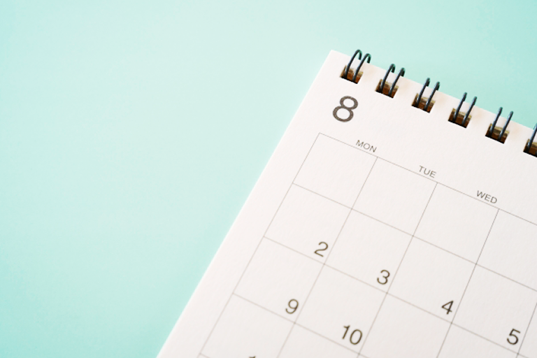 看護師の転職活動！転職時期は新生活の４月？夏のボーナス後の８月？時期別メリットを紹介します！